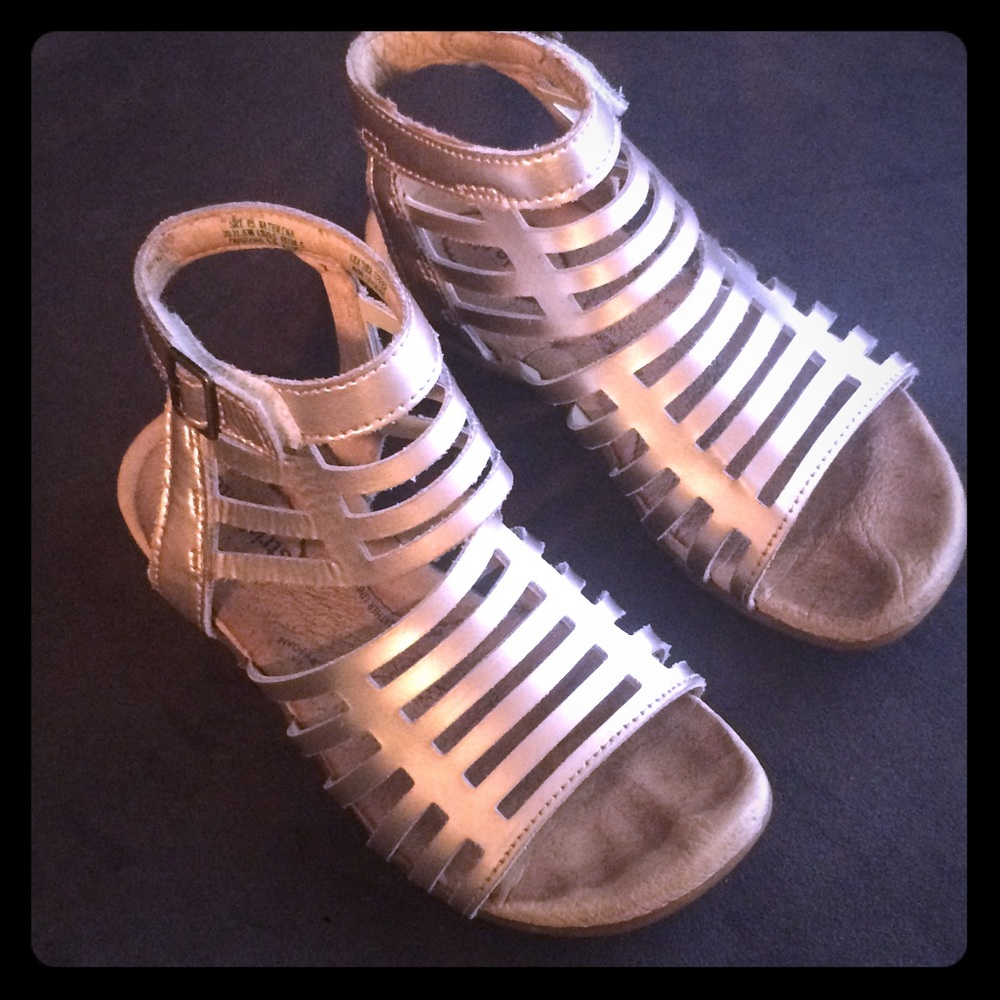 Stride Rite Katerina gold sandals size 11.5